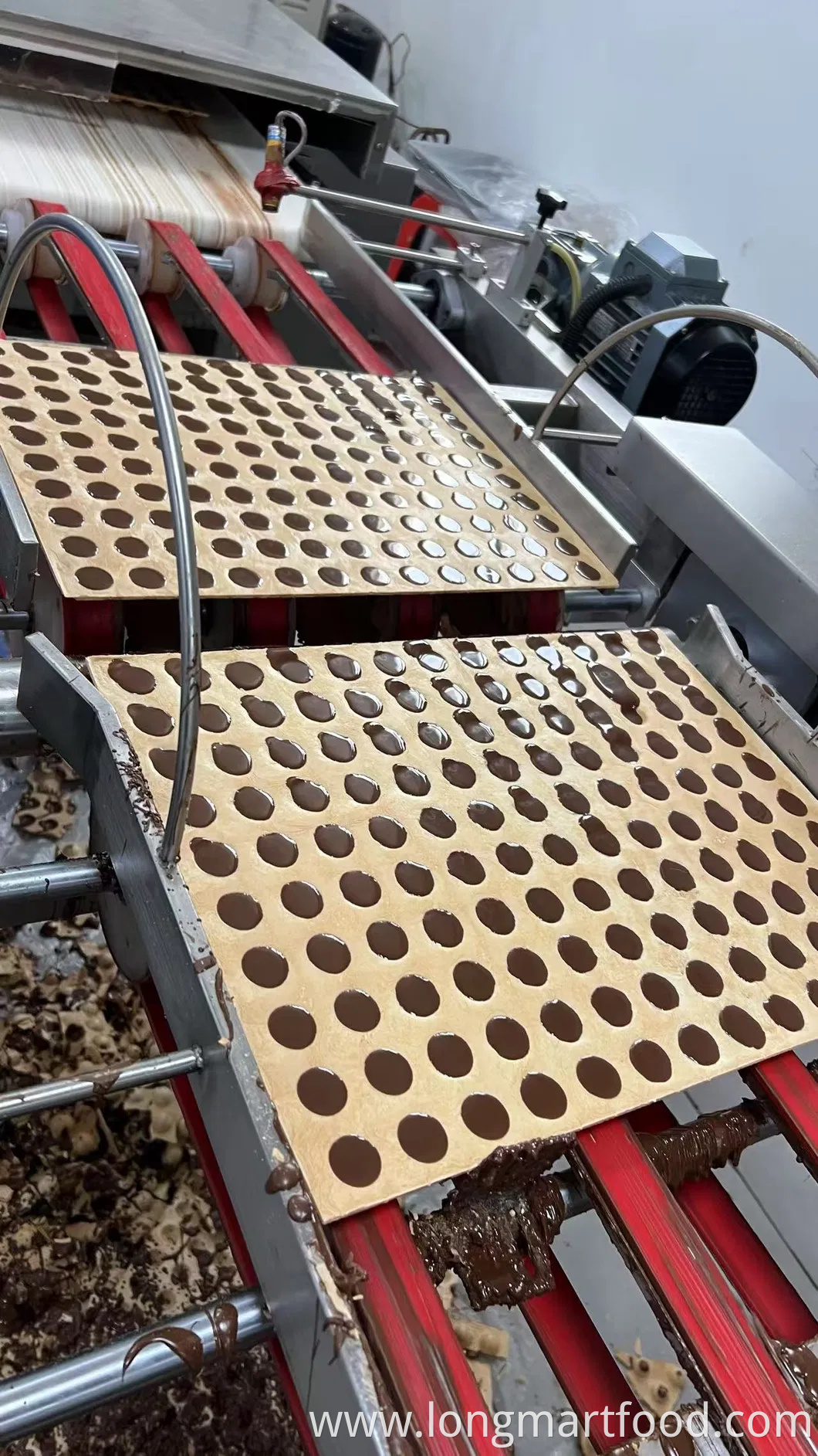 Crunchy Wafer Ball Milk Chocolate with Peanut/Crispy Rice/Cookie Packed in Heart Box